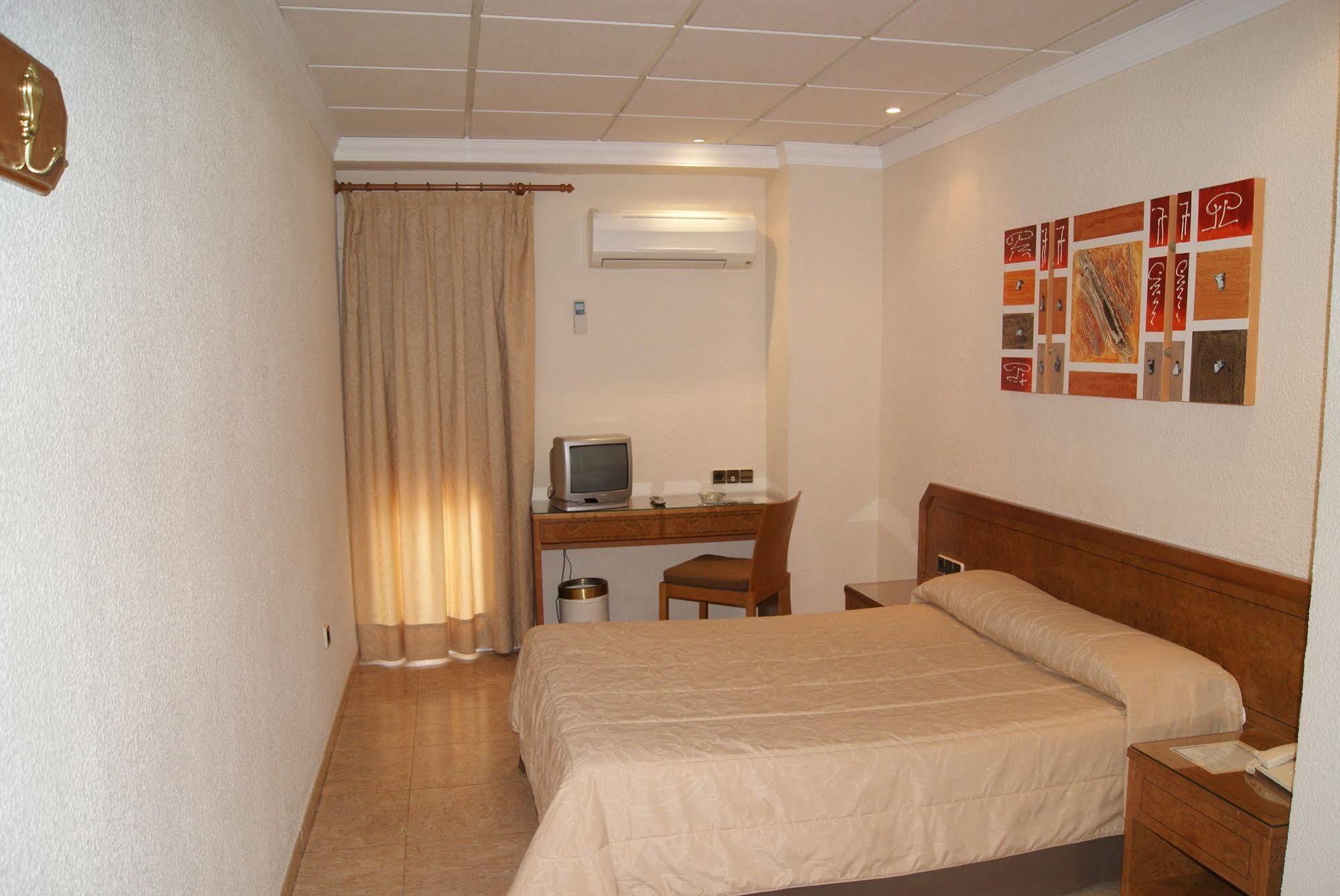 Hostal Moreno Silla Kültér fotó